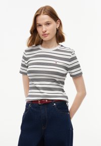 Niewybrane, ecru/black