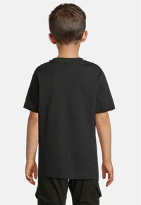 Mister Tee Apdrukāts T-krekls - black
