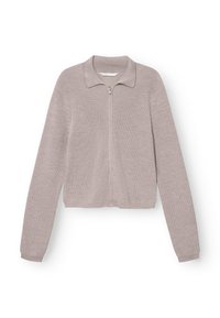 Svetlý taupe zip-up kardigán s rebrovým vzorom, golierovým dizajnom a dlhými rukávmi. Predná časť sa otvára pomocou hladkého zipsu.