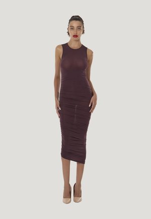 DRAPE - Robe fourreau - wild plum