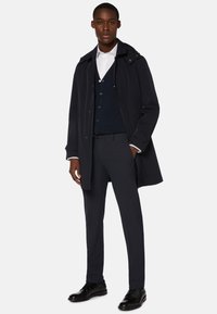 Boggi Milano TRAVEL - Īss mētelis - navy blue