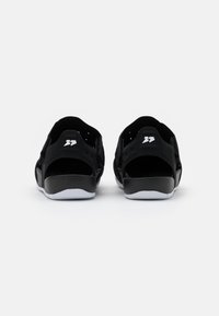 Jordan JORDAN FLARE - Vandringssandaler - black/white