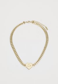 Χρυσή αλυσίδα κολιέ με διασυνδεδεμένα κρίκους, χυτή καρδιά με λογότυπο, και αλυσίδα επέκτασης για ρυθμιζόμενο μήκος.