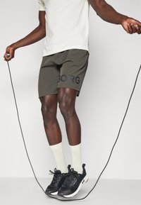 Björn Borg SHORTS - Spordišortsid - peat