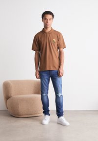 HUGO DIBLOSPOL - Poloskjorter - medium brown