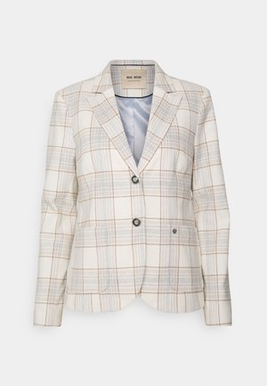 Blazer à carreaux crème avec motif en tartan bleu clair, marron et gris. Comprend deux boutons et des revers épurés. Texture douce.