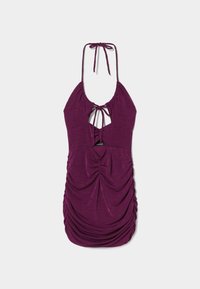 Robe dos nu violette avec un design ajusté, texture froncée et deux liens à l'avant. Elle présente des fronces sur les côtés et une ouverture en forme de clé.
