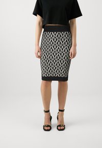 MARCIANO BY GUESS MATI ALLOVER PENCIL - Blyantskjørt - black