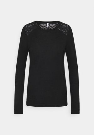 Maglietta nera a maniche lunghe con scollatura rotonda, caratterizzata da dettagli in pizzo sulle spalle e una texture liscia e morbida. Vestibilità classica.