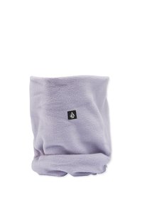 Gaiter de cuello de forro polar de color púrpura claro con una textura suave, que presenta un parche de logo negro. Diseñado para calidez y comodidad.