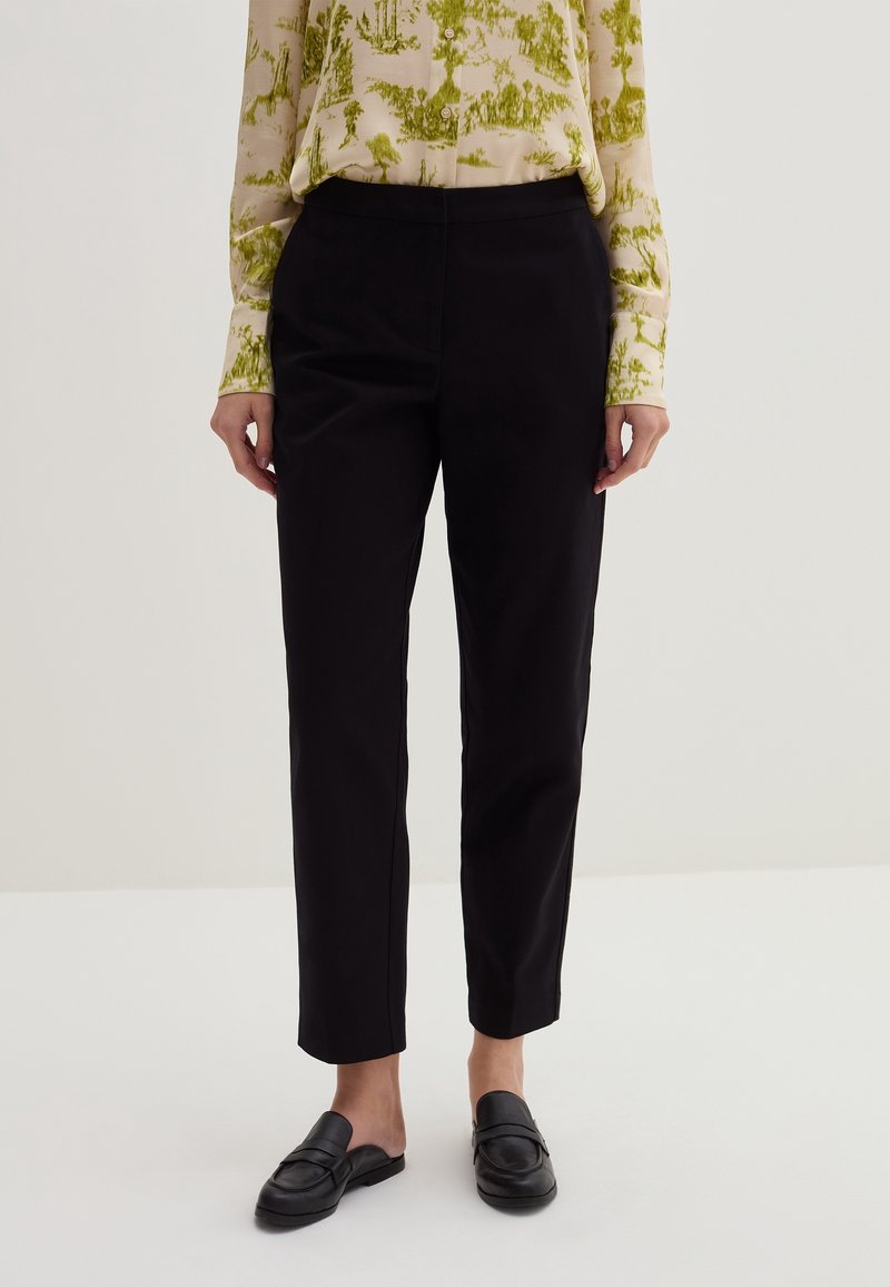 Stefanel Chinos - black