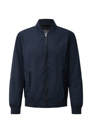 Granatowa bomberka z przednim zamkiem błyskawicznym, stójką, kieszeniami z patkami zapinanymi na guziki oraz ściągaczami na mankietach i u dołu.