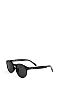 Černé slunečné brýle s kulatým rámem, vyrobené z plastu. Obsahují tmavé skla a bílé logo "VUCH" na spánku. Hladký povrch.