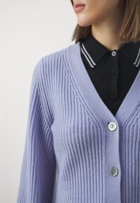 FTC Cashmere Neuletakki - pale violet