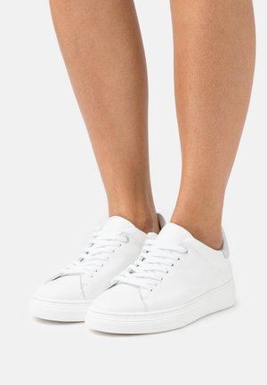 CANDICE - Sneaker low - white/silver