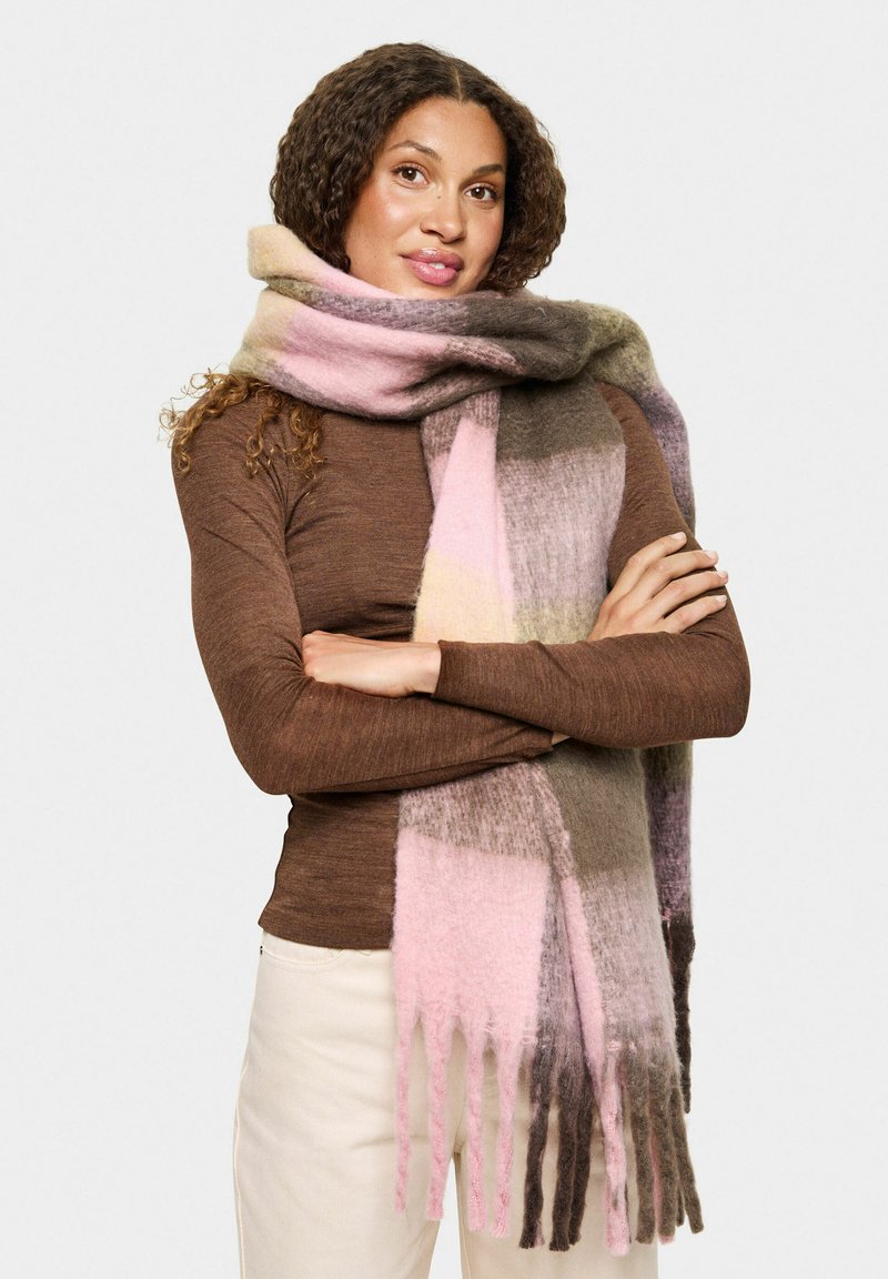 Uldblandet tørklæde med pastelfarvet pink, brune og grå striber, samt frynsede kanter. Blød tekstur og lang længde for alsidig styling.