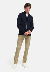 Kronstadt CABLE - Kofta - sky captain