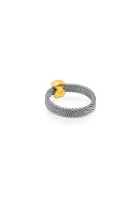 Pulsera de plata trenzada con un diseño texturizado, que presenta un cierre de oro en forma de pata de oso y grabado con "TOUS 750".