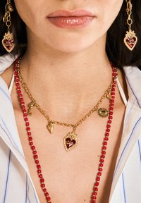 NALI HEART CHARMS  - Collar - gold red white