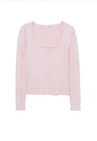 Hellrosa Pullover aus weichem Material, mit einem Rundhalsausschnitt, langen Ärmeln und einem gerippten Saum. Kurz geschnittenes Design mit minimalen Details.