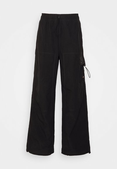 JACKSON - Pantalon cargo - black