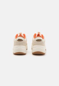 Woden SIF REFLECTIVE - Sneaker low - whisper white/tiger