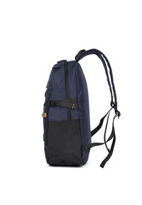 Sac à dos bleu marine avec une finition mate, comportant des accents noirs, des bretelles ajustables, plusieurs compartiments et une surface texturée.