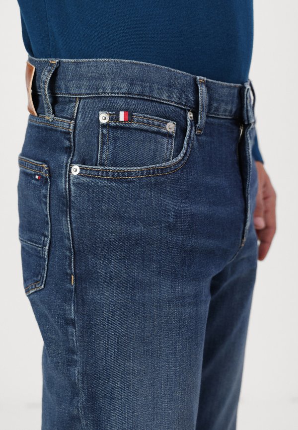 STRAIGHT DENTON - Straight leg jeans - noah indigo4