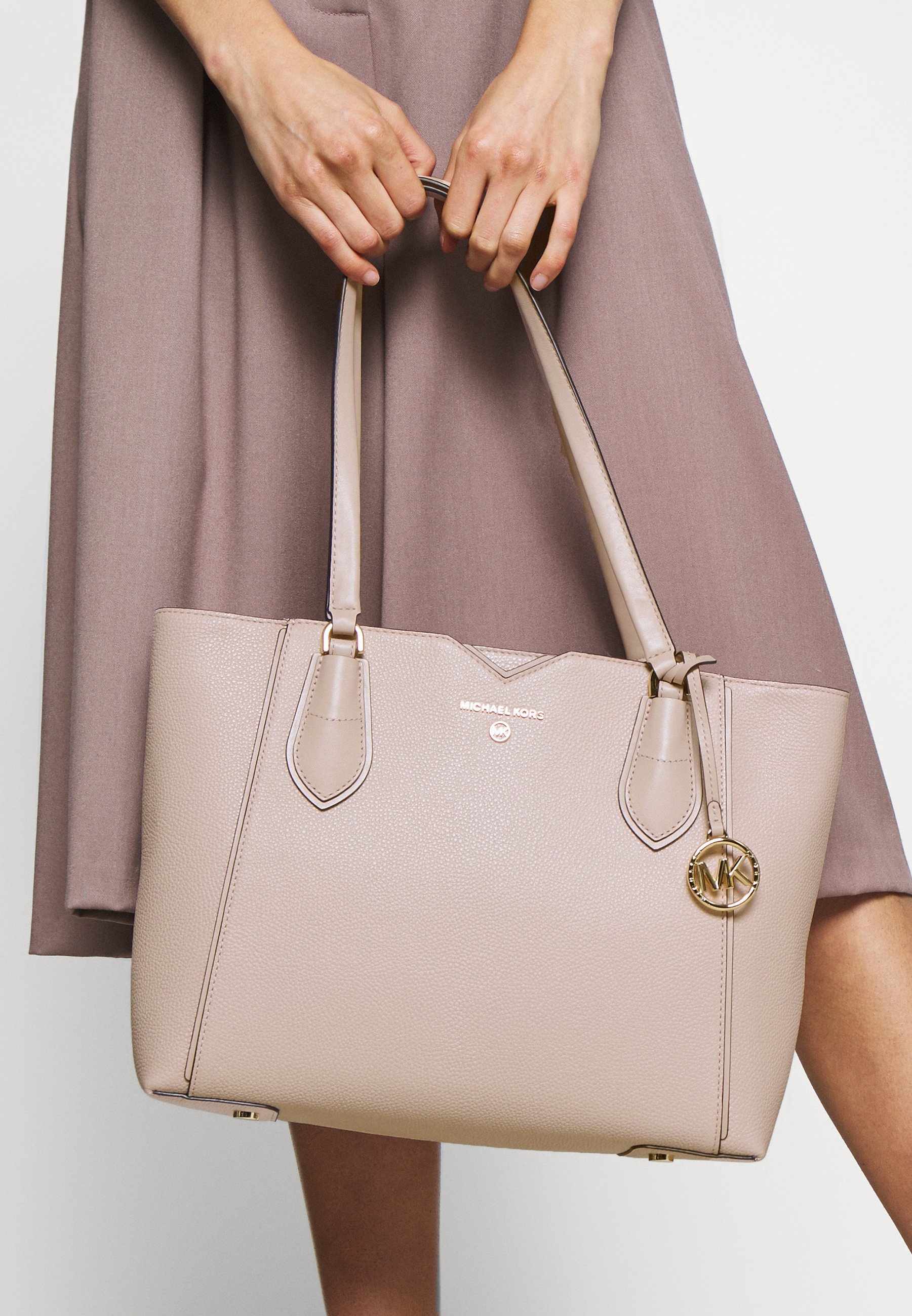 MICHAEL Michael Kors MAE TOTE MERCER PEBBLE Håndveske MICHAEL Michael Kors MAE TOTE MERCER PEBBLE Håndveske