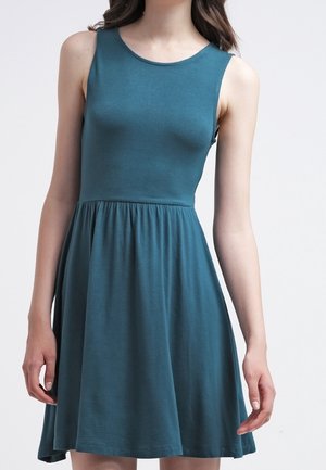 Sukienka z dżerseju