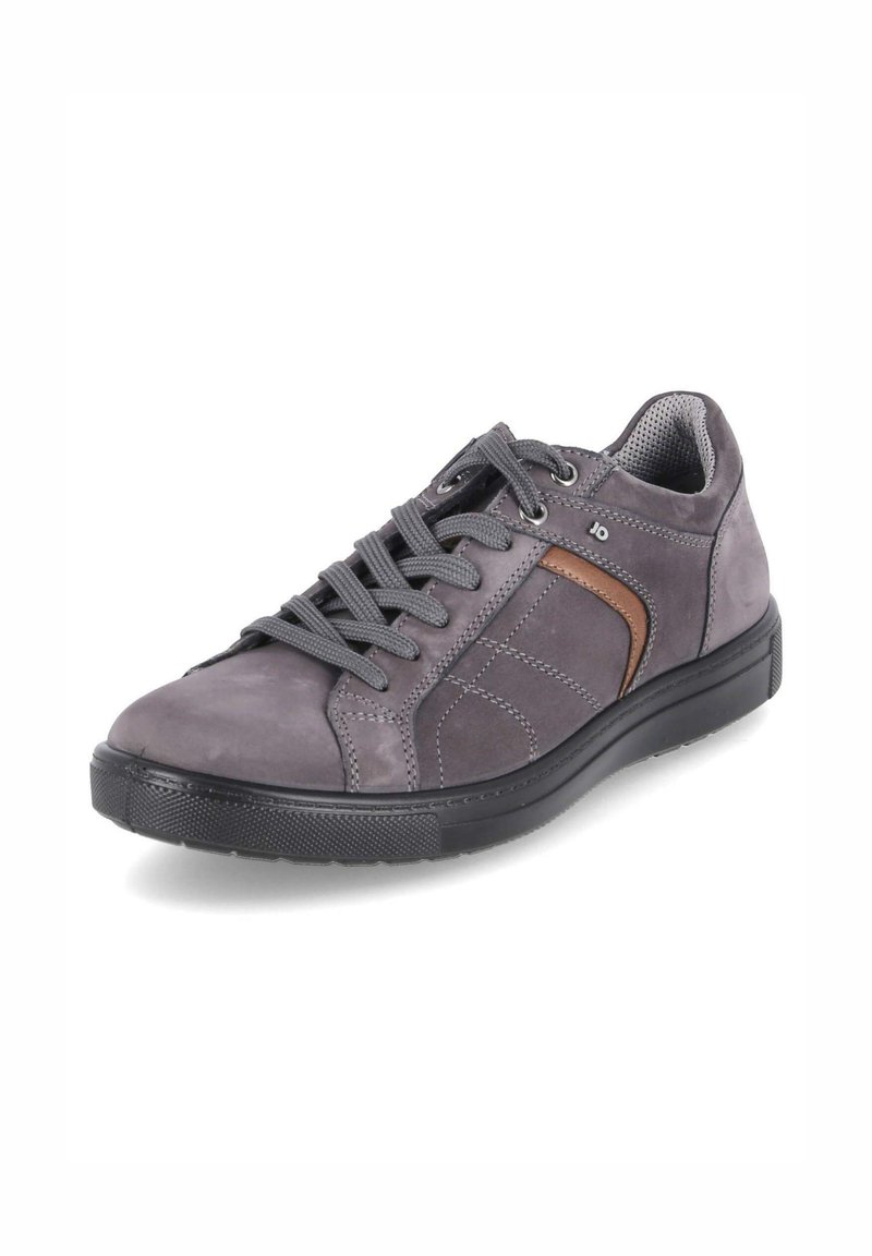 Graue Leder-Sneaker mit strukturierter Oberfläche, runder Spitze und kontrastierenden braunen Akzenten. Verfügt über graue Schnürsenkel und ein gepolstertes Innenfutter.