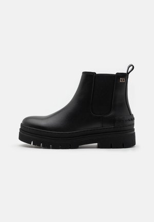 Tommy Hilfiger, Enkelkaarsjes - black