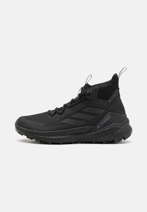 adidas Terrex, FREE GTX - Zapatillas de senderismo - core black/grey four