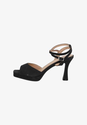 Schwarze High-Heelsandalen mit einem Obermaterial aus strukturiertem Stoff, offenes Zehendesign und überkreuzten Knöchelriemen. Mit einem schlanken Absatz und Schnallenverschluss.