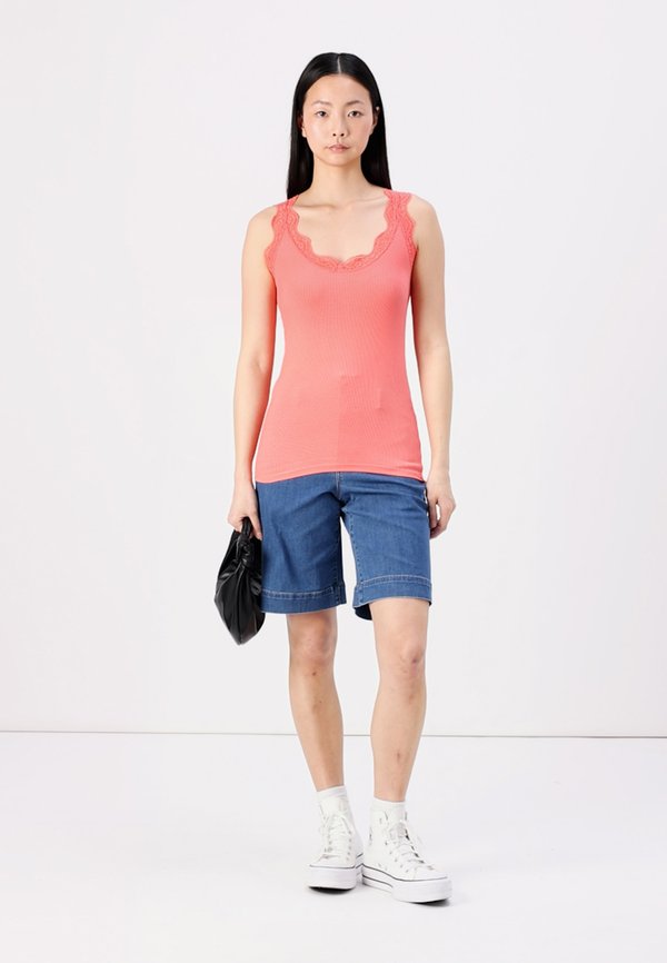 ONLELLIS LIFE - Top - dubarry2