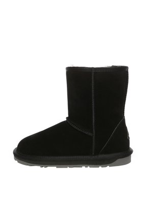 Stiefelette - black