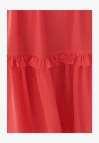 Sélectionné, coral pink