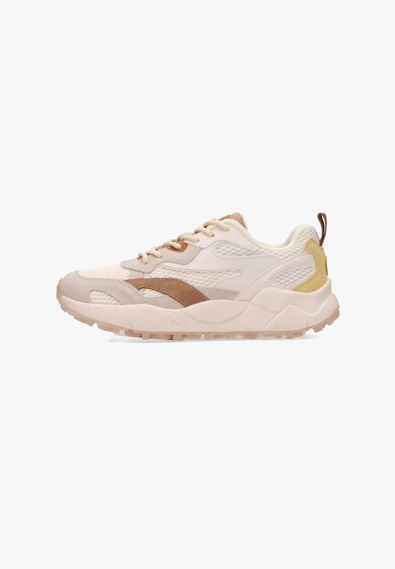 Sneaker met een bovenwerk van mesh in off-white, beige accenten en een bruin logo. Voorzien van gestructureerde overlays en een ondersteunende zool. Gestructureerd profielpatroon.