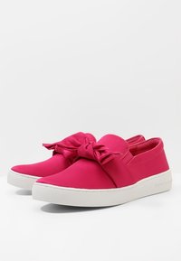 MICHAEL Michael Kors Slip-ins - pink
