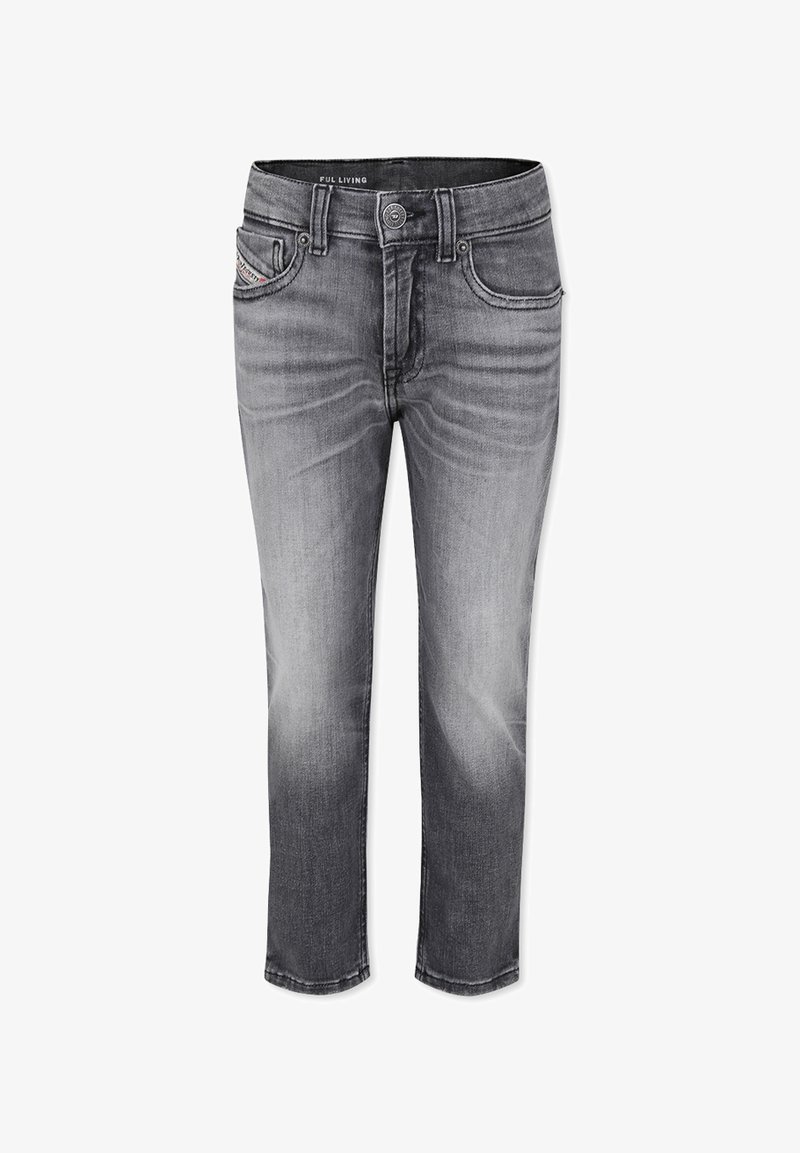 Jeans in denim grigio con un design sbiadito, stile a cinque tasche, chiusura frontale con bottone e dettagli di cucitura sottili. Vestibilità dritta.