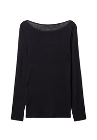 Chemise noire à manches longues avec un large col, en tissu doux, présentant une coupe ajustée et de minimalistes détails de couture.