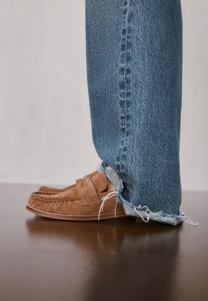 Next, REGULAR FIT - FOREVER COMFORT SADDLE LOAFERS - Scarpe senza lacci - tan brown