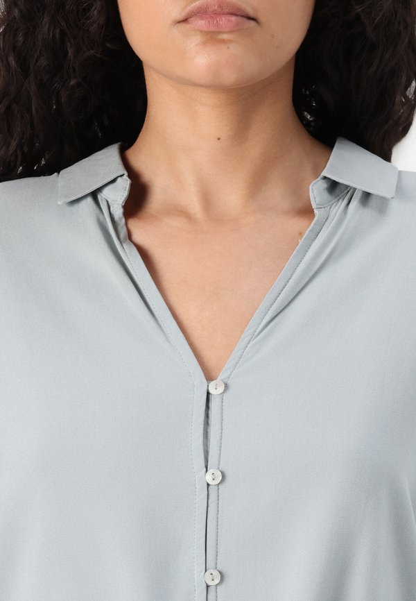 ONLNOVA LIFE KNOT SHIRT - Button-down blouse - abyss2