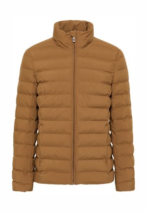 Brązowa kurtka puchowa z wysokim kołnierzem, poziomym pikowaniem, zamek błyskawiczny z przodu i gładką teksturą. Brak widocznych kieszeni.