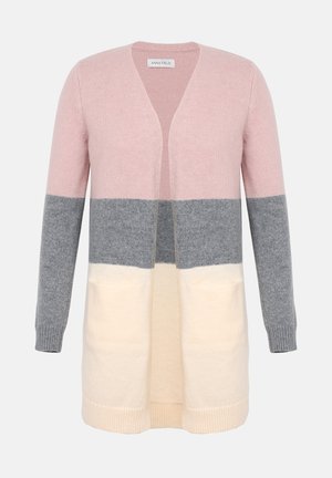 Long cardigan en blocs de couleur rose, gris et crème, avec un col en V, ouverture devant, poignets côtelés et deux poches avant. Texture tricot douce.