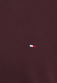 Tommy Hilfiger REGULAR - Poloshirt - deep burgundy