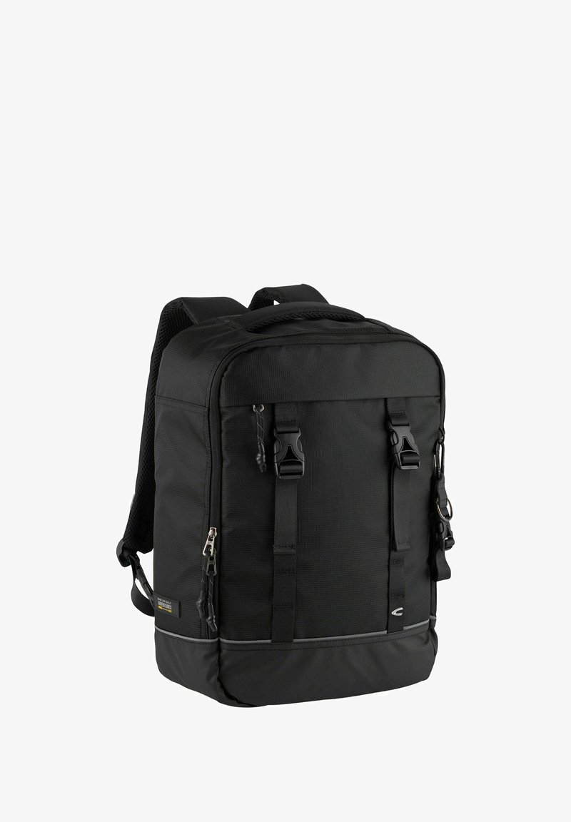 Sac à dos rectangulaire noir avec deux boucles avant, compartiments zippés, bretelles rembourrées et un panneau inférieur renforcé.
