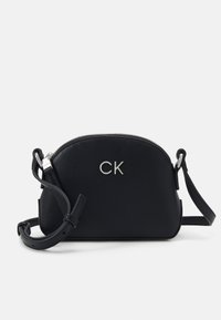 Unselected, ck black