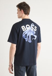 Thumbnail Image 4