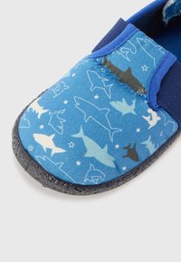 Nanga HAIALARM UNISEX - Šlepetės - light blue